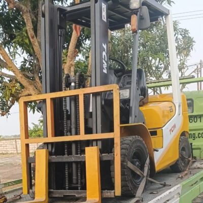 Forklift Second TCM 2.5 Ton Tahun 2010